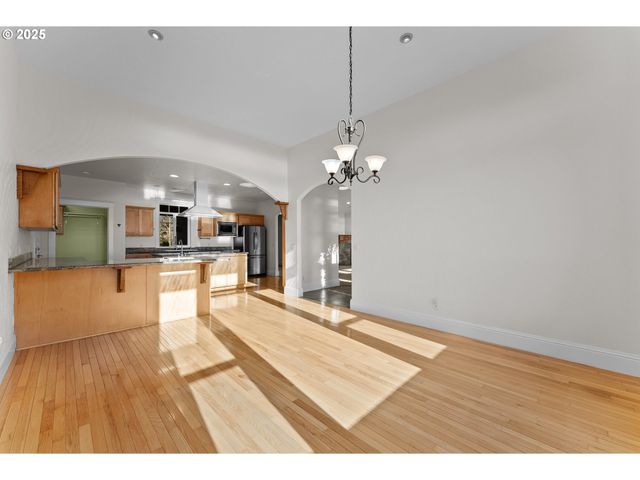 96546 SUNRIDGE Ter, Brookings, OR 97415