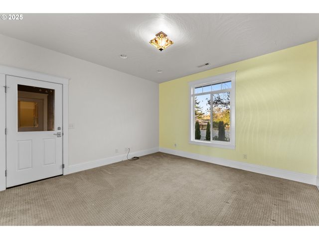 96546 SUNRIDGE Ter, Brookings, OR 97415