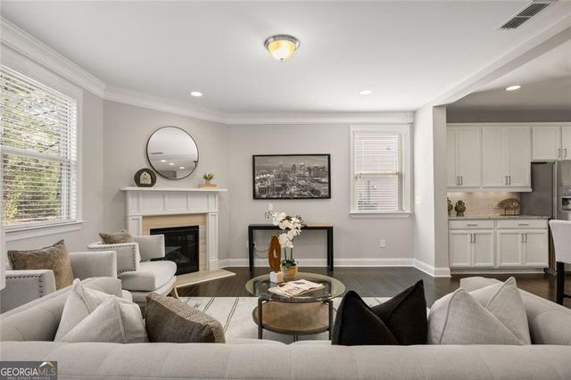 8320 Village Place, Suwanee, GA 30024