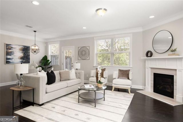 8320 Village Place, Suwanee, GA 30024