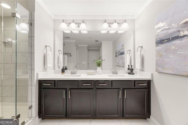 8320 Village Place, Suwanee, GA 30024