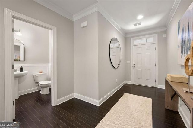 8320 Village Place, Suwanee, GA 30024