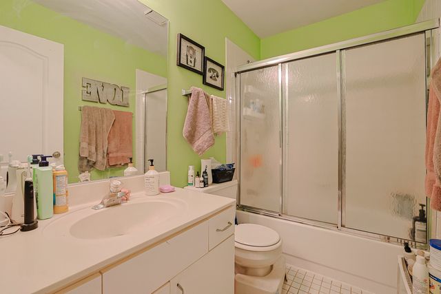 3 Chestnut Terrace, Buffalo Grove, IL 60089