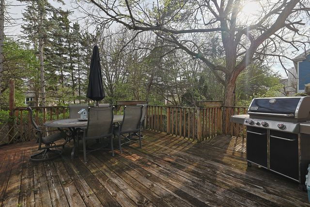 3 Chestnut Terrace, Buffalo Grove, IL 60089