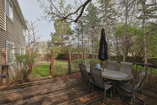 3 Chestnut Terrace, Buffalo Grove, IL 60089