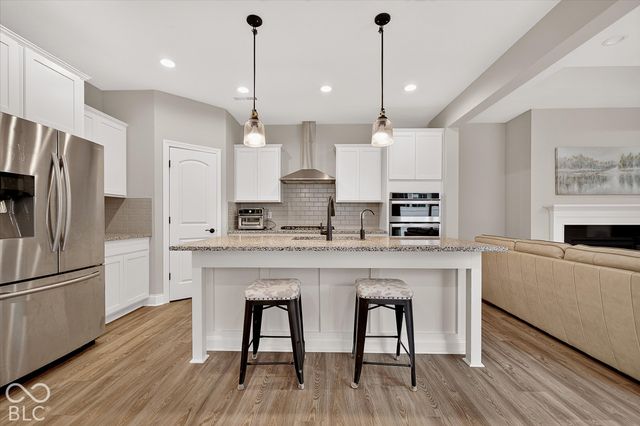 6966 Cherry Creek Boulevard, Carmel, IN 46033