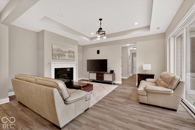 6966 Cherry Creek Boulevard, Carmel, IN 46033