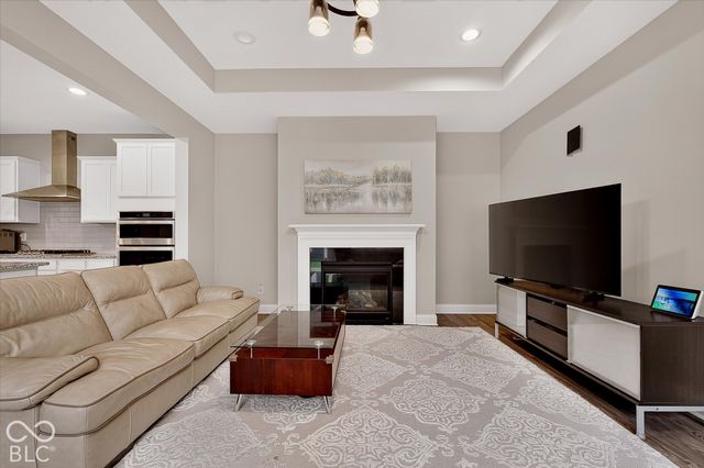 6966 Cherry Creek Boulevard, Carmel, IN 46033