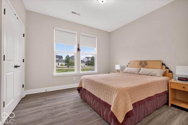 6966 Cherry Creek Boulevard, Carmel, IN 46033