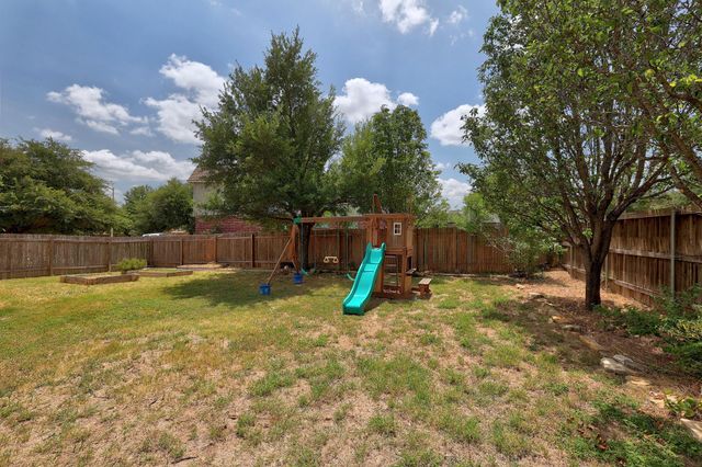 1305 Horseshoe Ranch DR, Leander, TX 78641