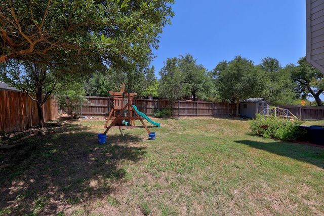 1305 Horseshoe Ranch DR, Leander, TX 78641