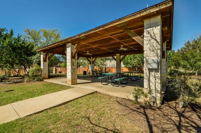 1305 Horseshoe Ranch DR, Leander, TX 78641