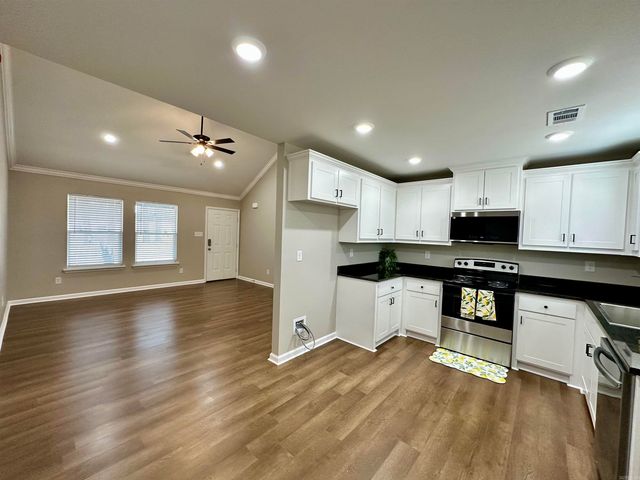 113 Walnut Street, Cabot, AR 72023