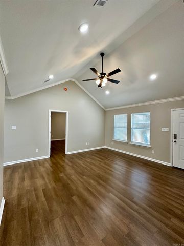 113 Walnut Street, Cabot, AR 72023