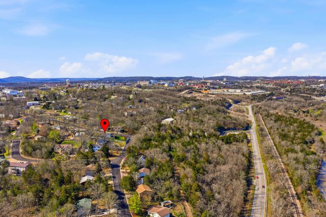 508 Truman Drive, Branson, MO 65616