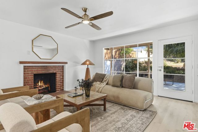 2216 N Indiana Avenue, Los Angeles, CA 90032