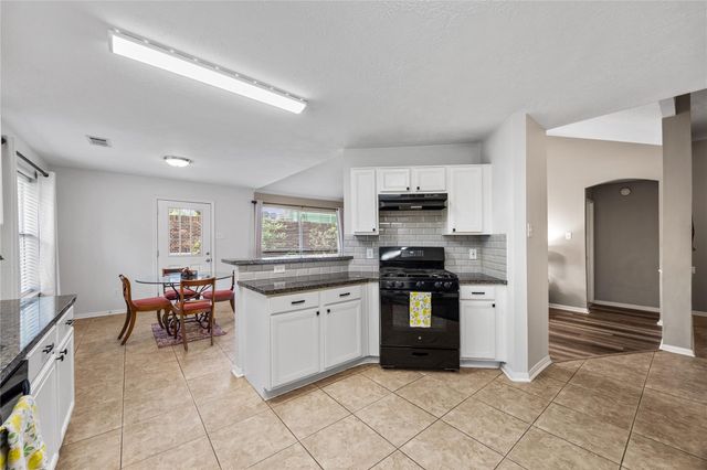 21139 Wildcroft Drive, Katy, TX 77449