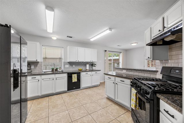 21139 Wildcroft Drive, Katy, TX 77449