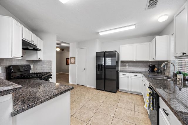 21139 Wildcroft Drive, Katy, TX 77449
