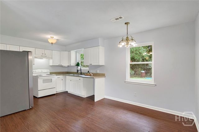 300 Garden Acres Way, Pooler, GA 31322