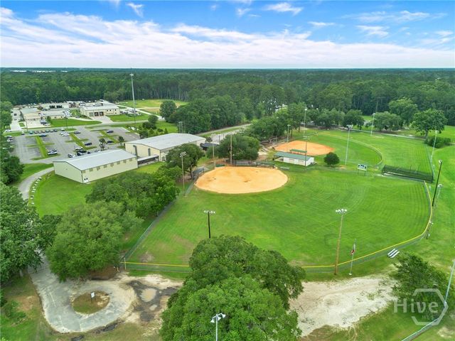 300 Garden Acres Way, Pooler, GA 31322
