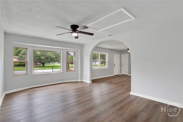 300 Garden Acres Way, Pooler, GA 31322
