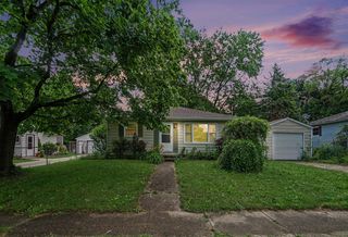 1332 Colgrove Avenue, Kalamazoo, MI 49048