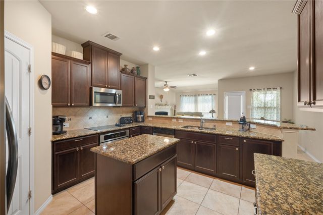520 Rustic Oak Lane, Mckinney, TX 75072