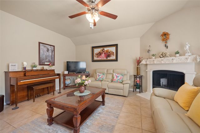 520 Rustic Oak Lane, Mckinney, TX 75072