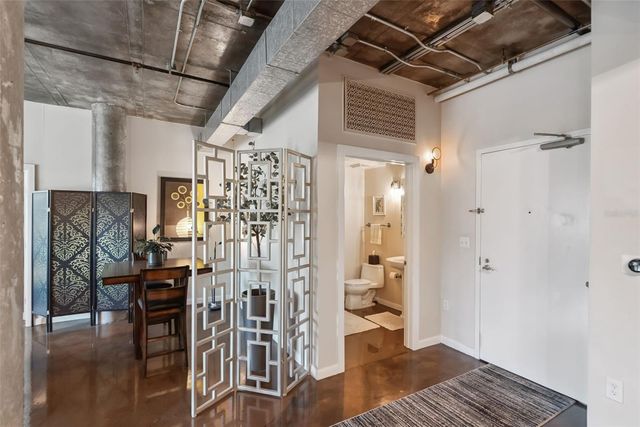 10 N SUMMERLIN AVENUE 13, Orlando, FL 32801