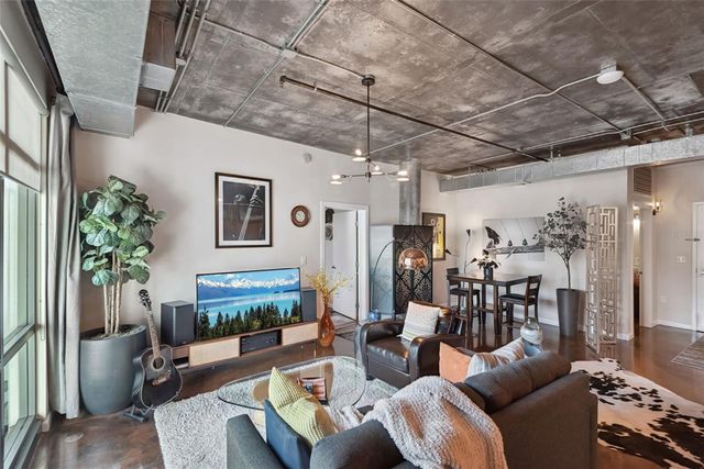 10 N SUMMERLIN AVENUE 13, Orlando, FL 32801