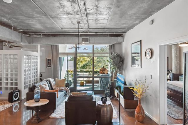 10 N SUMMERLIN AVENUE 13, Orlando, FL 32801