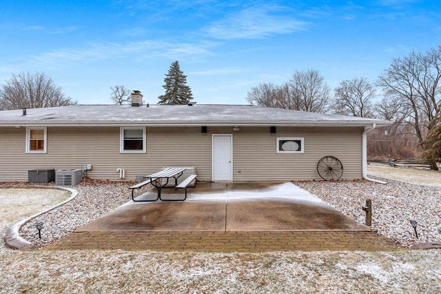 4451 RENIER ROAD, Green Bay, WI 54311