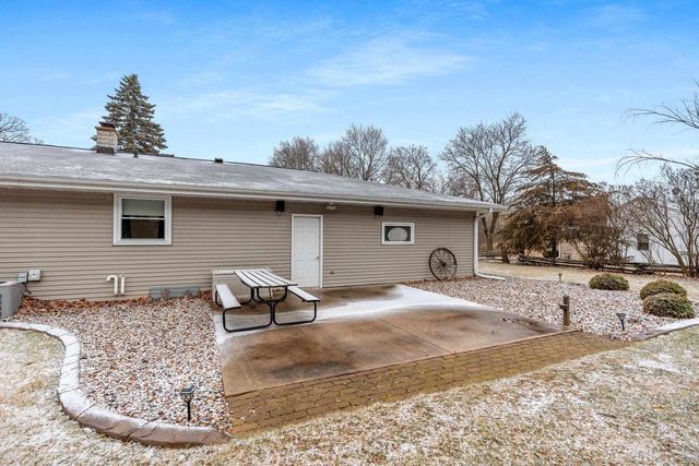 4451 RENIER ROAD, Green Bay, WI 54311