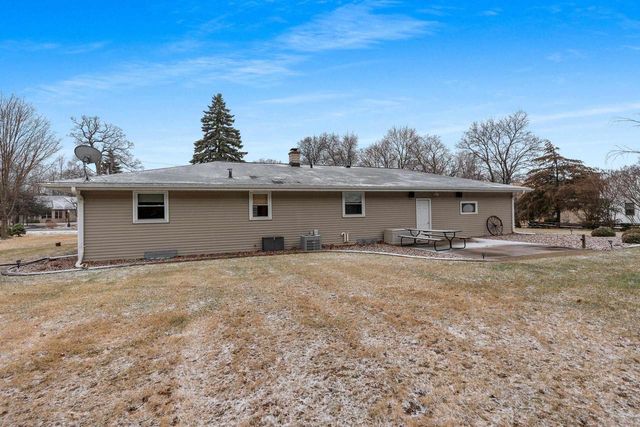 4451 RENIER ROAD, Green Bay, WI 54311