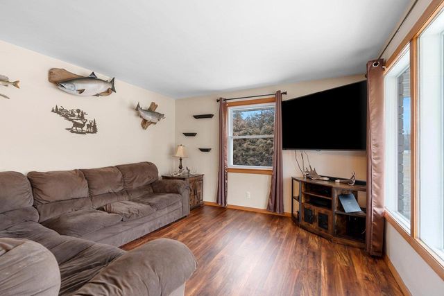 4451 RENIER ROAD, Green Bay, WI 54311