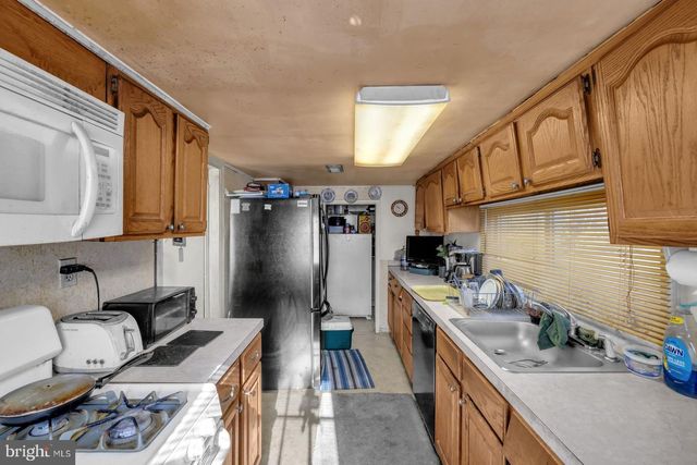 30260 DOVER RD, Easton, MD 21601