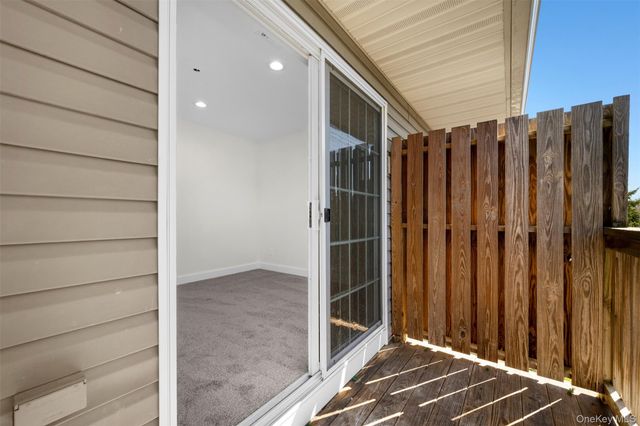 108 Maya Circle, Central Islip, NY 11722