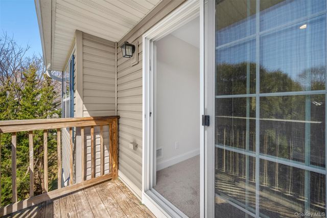 108 Maya Circle, Central Islip, NY 11722