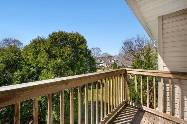 108 Maya Circle, Central Islip, NY 11722