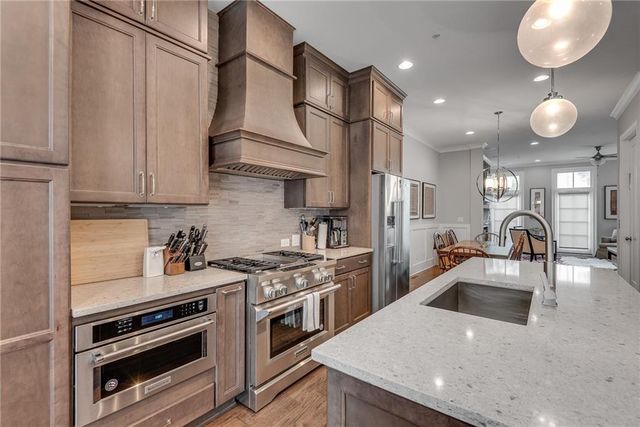 345 Glen Iris NE Drive 3, Atlanta, GA 30312