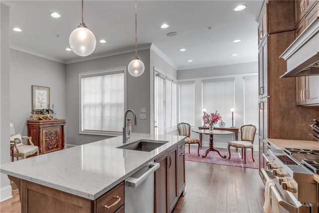 345 Glen Iris NE Drive 3, Atlanta, GA 30312