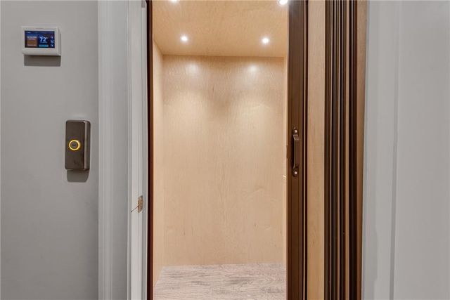 345 Glen Iris NE Drive 3, Atlanta, GA 30312