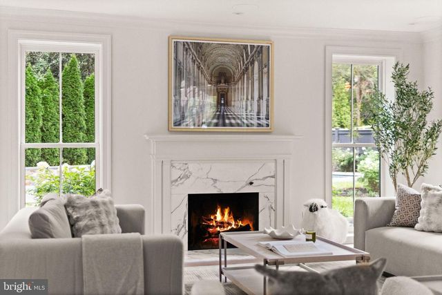3525 SPRINGLAND LN NW, Washington, DC 20008