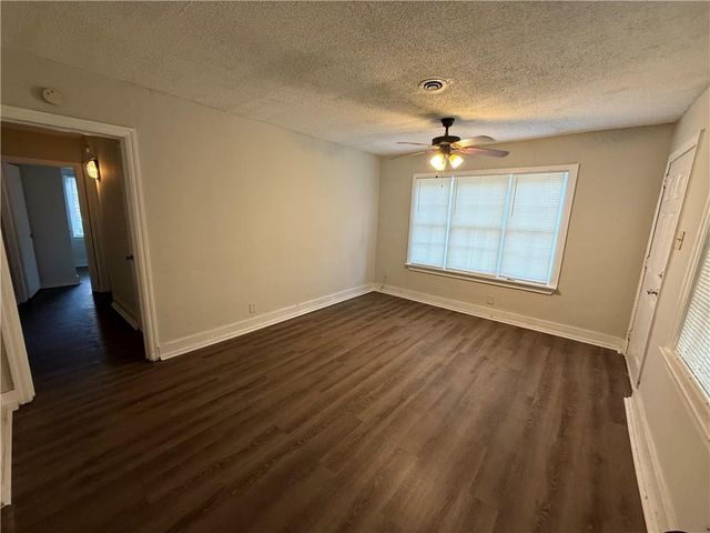 1352 Gulf Field Drive W, Mobile, AL 36605