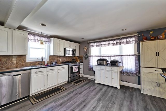 235 Chavenson St, Fall River, MA 02723