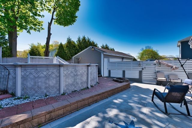235 Chavenson St, Fall River, MA 02723