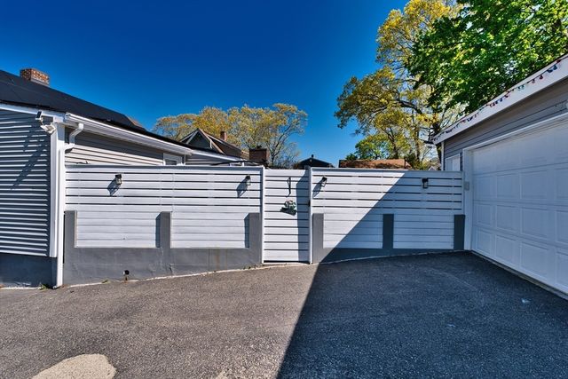 235 Chavenson St, Fall River, MA 02723