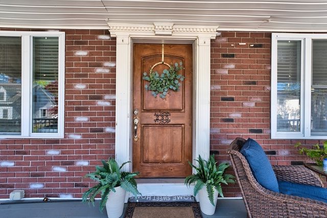 235 Chavenson St, Fall River, MA 02723