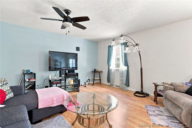 3939 Dunbar Avenue, New Albany, IN 47150